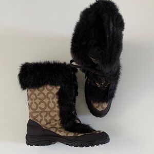 Coach Jennie Q522 Signature C Rabbit Fur Trim Lace Up Winter Boots Womens 7B